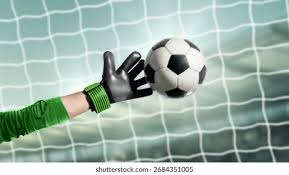 梅西获美职联MVP并率队首夺总冠军，雨中致歉开幕式取消